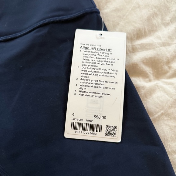 Lululemon short bundle - Picture 6 of 7